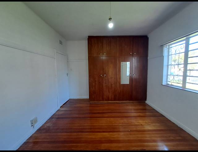 2 bed property to rent in WORCESTER CENTRAL